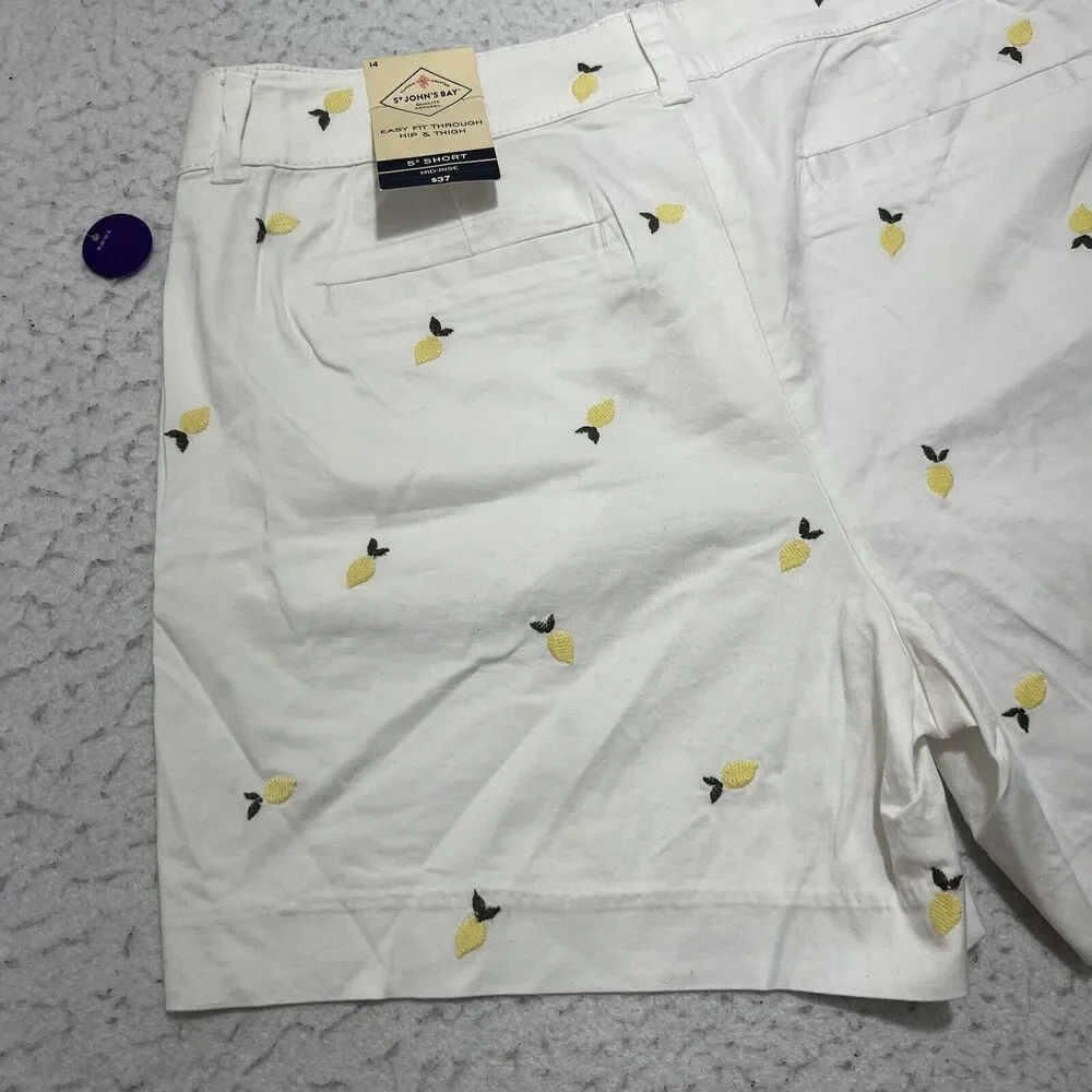 St. John's Bay Women's 14 White Yellow Lemon Pattern 5" Inseam Flat Front Shorts - Picture 8 of 12